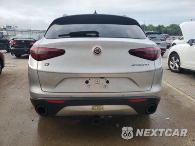 Zdjęcie 6 z 15 samochodu: 2018 ALFA ROMEO STELVIO TI SPORT VIN:ZASFAKNN7J7B81542 - miniatura