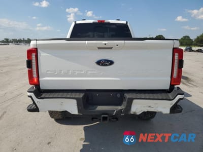 Zdjęcie 6 z 14 samochodu: 2024 FORD F350 SUPER DUTY VIN:1FT8W3BM1REC28799 - miniatura