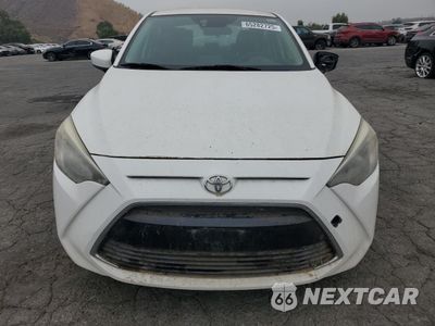 Piąte zdjęcie samochodu w środku: 2017 TOYOTA YARIS IA VIN:3MYDLBYV2HY148979 - miniatura