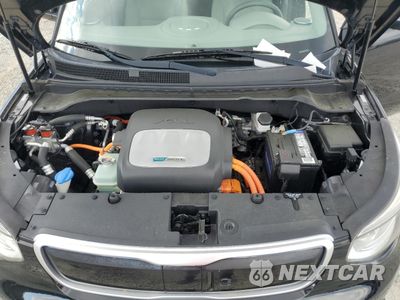 Zdjęcie 11 z 12 samochodu: 2016 KIA SOUL EV VIN:KNDJP3AE7G7014779 - miniatura