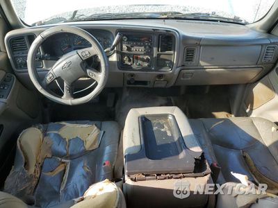 Zdjęcie 8 z 14 samochodu: 2003 CHEVROLET SILVERADO C1500 VIN:2GCEC19T831285121 - miniatura