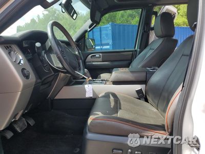 Zdjęcie 7 z 14 samochodu: 2015 FORD EXPEDITION XLT VIN:1FMJU1HT7FEF07983 - miniatura