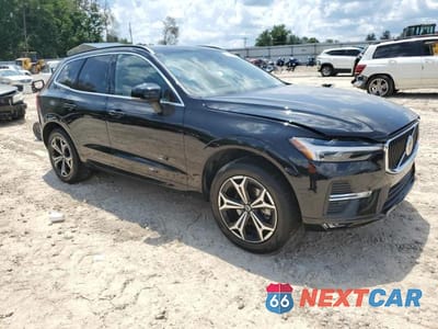 Czwarte zdjęcie samochodu z boku: 2022 VOLVO XC60 B5 MOMENTUM B5 MOMENTUM VIN:YV4L12RKXN1990910 - miniatura