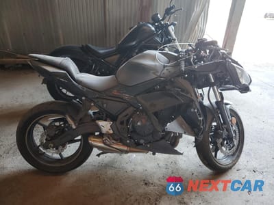 2024 KAWASAKI EX650 R ML5EXER10RDAD5534 - główne zdjęcie licytacji z USA - miniatura