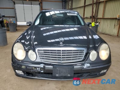 Piąte zdjęcie samochodu w środku: 2004 MERCEDES-BENZ E 320 VIN:WDBUF65J24A534006 - miniatura