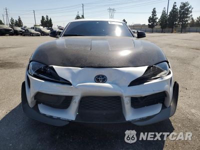 Piąte zdjęcie samochodu w środku: 2022 TOYOTA SUPRA BASE VIN:WZ1DB0C05NW048252 - miniatura
