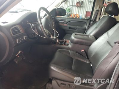 Zdjęcie 7 z 12 samochodu: 2012 CHEVROLET TAHOE K1500 LTZ VIN:1GNSKCE04CR277691 - miniatura