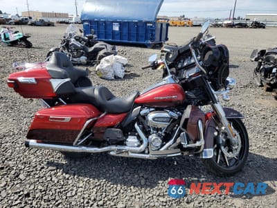 2018 HARLEY-DAVIDSON FLHTK ULTRA LIMITED 1HD1KED16JB673197 - główne zdjęcie licytacji z USA - miniatura