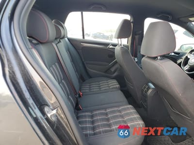 Zdjęcie 10 z 12 samochodu: 2014 VOLKSWAGEN GTI VIN:WVWGD7AJ2EW010519 - miniatura