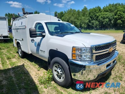 Czwarte zdjęcie samochodu z boku: 2013 CHEVROLET SILVERADO C3500 VIN:1GB3CZCG9DF151735 - miniatura