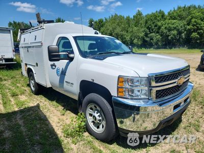 Czwarte zdjęcie samochodu z boku: 2013 CHEVROLET SILVERADO C3500 VIN:1GB3CZCG9DF151735 - miniatura
