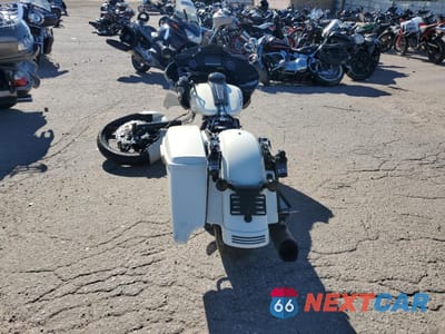 Czwarte zdjęcie samochodu z boku: 2018 HARLEY-DAVIDSON FLTRXS ROAD GLIDE SPECIAL VIN:1HD1KTC17JB678253 - miniatura