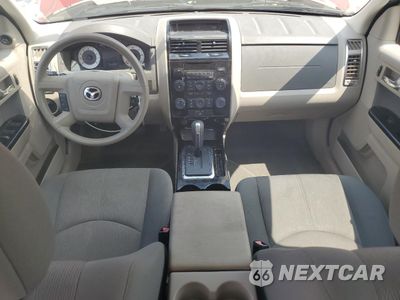 Zdjęcie 8 z 12 samochodu: 2010 MAZDA TRIBUTE I VIN:4F2CY0C74AKM04178 - miniatura
