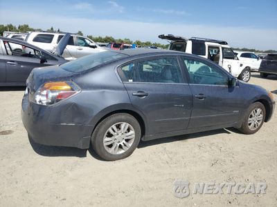 Trzecie zdjęcie samochodu z tyłu: 2010 NISSAN ALTIMA HYBRID VIN:1N4CL2AP6AC125473 - miniatura