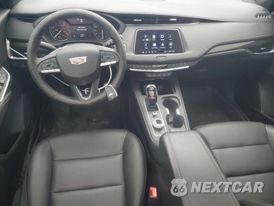 Zdjęcie 8 z 13 samochodu: 2022 CADILLAC XT4 SPORT VIN:1GYFZER44NF106808 - miniatura