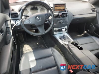 Zdjęcie 8 z 12 samochodu: 2008 MERCEDES-BENZ C 300 4MATIC VIN:WDDGF81X88F157815 - miniatura