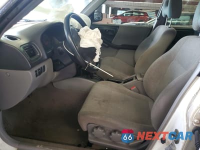 Zdjęcie 7 z 14 samochodu: 2001 SUBARU FORESTER L VIN:JF1SF63591H729544 - miniatura