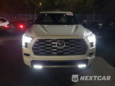 Piąte zdjęcie samochodu w środku: 2023 TOYOTA SEQUOIA SR5 VIN:7SVAAABA5PX009068 - miniatura