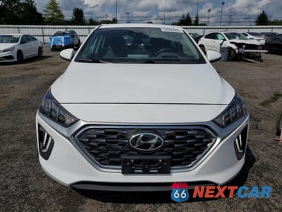 Piąte zdjęcie samochodu w środku: 2020 HYUNDAI IONIQ SEL VIN:KMHC85LC2LU212318 - miniatura