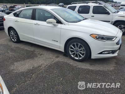 Czwarte zdjęcie samochodu z boku: 2017 FORD FUSION SE HYBRID VIN:3FA6P0LU2HR409252 - miniatura