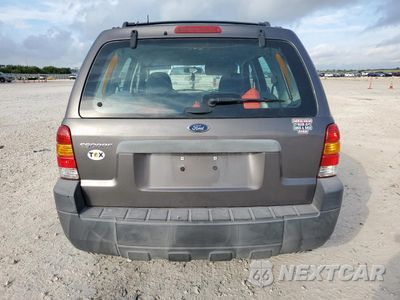 Zdjęcie 6 z 13 samochodu: 2005 FORD ESCAPE XLS VIN:1FMYU02Z75KB41948 - miniatura