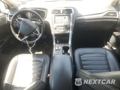 Zdjęcie 8 z 12 samochodu: 2017 FORD FUSION SE HYBRID VIN:3FA6P0LUXHR409421 - miniatura