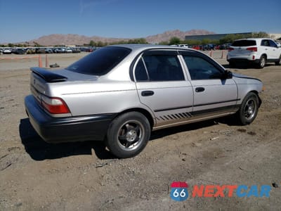 Trzecie zdjęcie samochodu z tyłu: 1996 TOYOTA COROLLA VIN:1NXBA02E4TZ370245 - miniatura