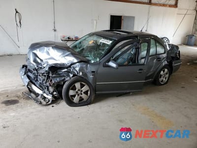 2004 VOLKSWAGEN JETTA GLS 3VWSK69M64M004808 - główne zdjęcie licytacji z USA - miniatura