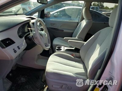 Zdjęcie 7 z 14 samochodu: 2013 TOYT SIENNA LE VIN:5TDKK3DC3DS312597 - miniatura