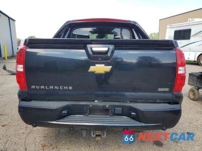 Zdjęcie 6 z 14 samochodu: 2012 CHEVROLET AVALANCHE LTZ VIN:3GNTKGE73CG171869 - miniatura