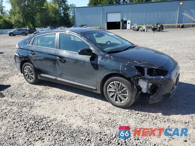 Czwarte zdjęcie samochodu z boku: 2021 HYUNDAI IONIQ SE VIN:KMHC75LJ6MU079792 - miniatura