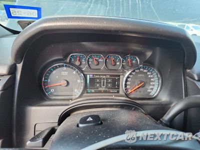 Zdjęcie 9 z 16 samochodu: 2015 CHEVROLET TAHOE K1500 LT VIN:1GNSKBKC6FR682917 - miniatura
