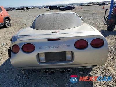 Zdjęcie 6 z 14 samochodu: 2004 CHEVROLET CORVETTE VIN:1G1YY22G345134018 - miniatura