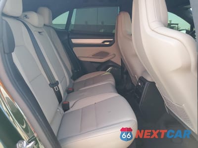 Zdjęcie 11 z 16 samochodu: 2024 PORSCHE MACAN TURBO VIN:WP1AC2XA7RL200175 - miniatura