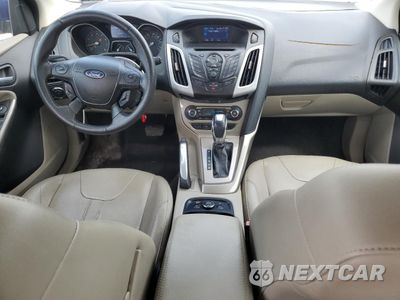 Zdjęcie 8 z 16 samochodu: 2012 FORD FOCUS SEL VIN:1FAHP3M29CL239082 - miniatura