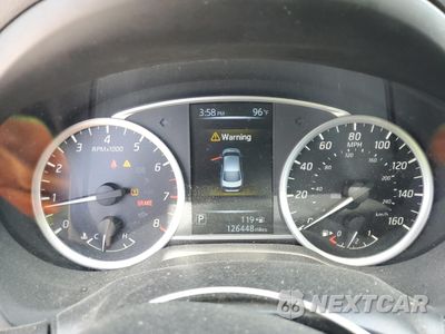 Zdjęcie 9 z 13 samochodu: 2017 NISSAN SENTRA S VIN:3N1AB7AP5HY344589 - miniatura