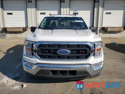 Piąte zdjęcie samochodu w środku: 2022 FORD F150 SUPER CAB VIN:1FTEX1CP3NKF07793 - miniatura