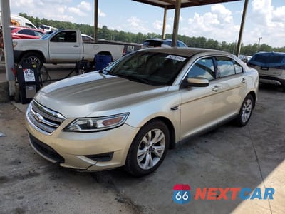 2010 FORD TAURUS SEL 1FAHP2EW8AG105651 - główne zdjęcie licytacji z USA - miniatura