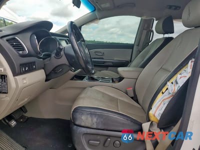 Zdjęcie 7 z 13 samochodu: 2020 KIA SEDONA LX VIN:KNDMB5C11L6642886 - miniatura