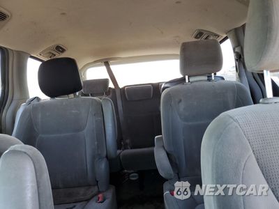 Zdjęcie 10 z 15 samochodu: 2004 TOYOTA SIENNA CE VIN:5TDZA23C44S044849 - miniatura