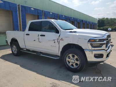 Czwarte zdjęcie samochodu z boku: 2025 RAM 2500 BIG HORN VIN:3C63R5DL5SG547548 - miniatura