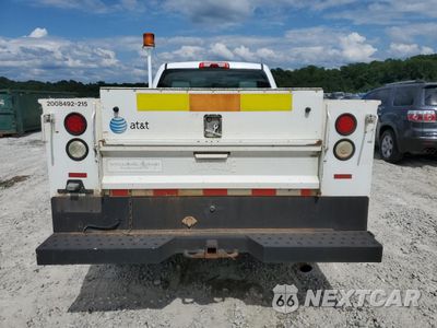 Zdjęcie 6 z 13 samochodu: 2015 CHEVROLET SILVERADO C3500 VIN:1GB3CYCG0FZ509056 - miniatura