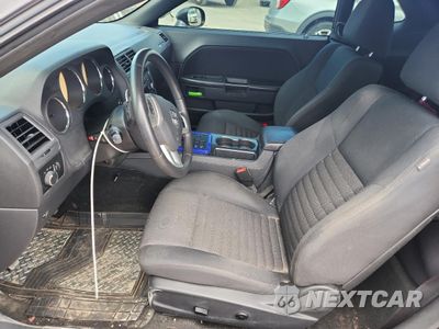 Zdjęcie 7 z 12 samochodu: 2013 DODGE CHALLENGER SXT VIN:2C3CDYAG7DH649442 - miniatura