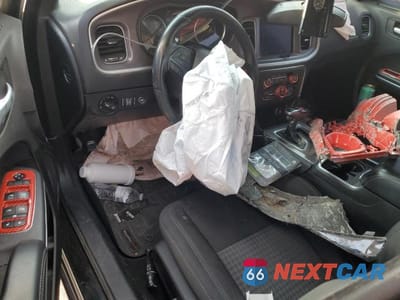 Zdjęcie 8 z 12 samochodu: 2019 DODGE CHARGER SCAT PACK VIN:2C3CDXGJXKH718263 - miniatura