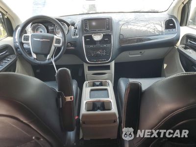 Zdjęcie 8 z 14 samochodu: 2014 CHRYSLER TOWN & COUNTRY TOURING L VIN:2C4RC1CGXER350276 - miniatura