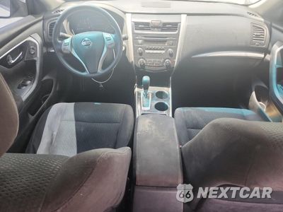 Zdjęcie 8 z 14 samochodu: 2014 NISSAN ALTIMA 2.5 VIN:1N4AL3AP2EC276720 - miniatura