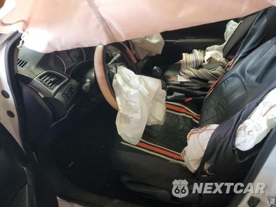 Zdjęcie 7 z 12 samochodu: 2019 NISSAN SENTRA S VIN:3N1AB7AP9KY213933 - miniatura