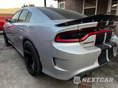 Czwarte zdjęcie samochodu z boku: 2020 DODGE CHARGER SCAT PACK VIN:2C3CDXGJ4LH157608 - miniatura