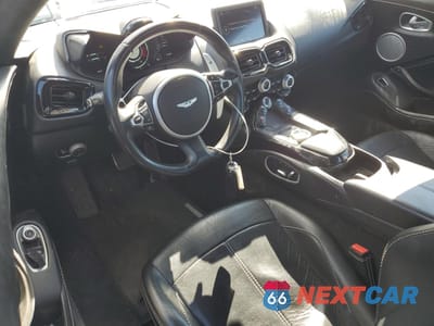 Zdjęcie 8 z 15 samochodu: 2019 ASTON MARTIN VANTAGE VIN:SCFSMGAW1KGN01144 - miniatura