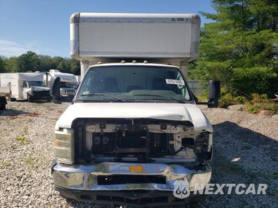 Piąte zdjęcie samochodu w środku: 2009 FORD ECONOLINE E450 SUPER DUTY CUTAWAY VAN VIN:1FDXE45SX9DA08206 - miniatura